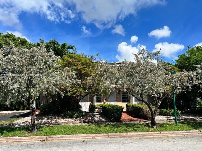 Building Photo - 7 Salamanca Ave