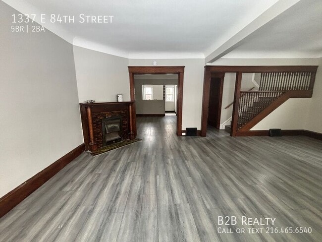 Foto del edificio - 1337 E 84th St