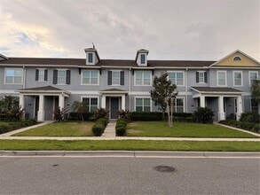 Building Photo - 15465 Honeybell Dr
