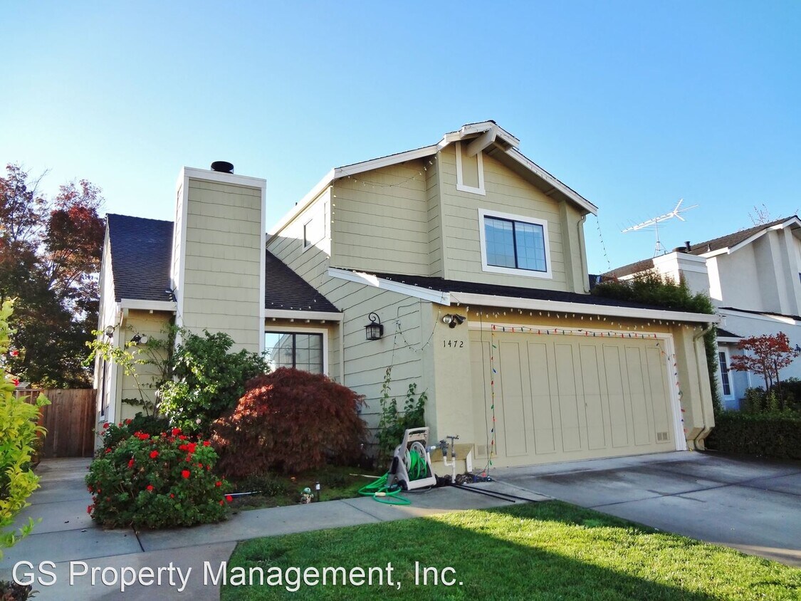 Foto principal - 4 br, 3 bath House - 1472 Cresthaven Lane