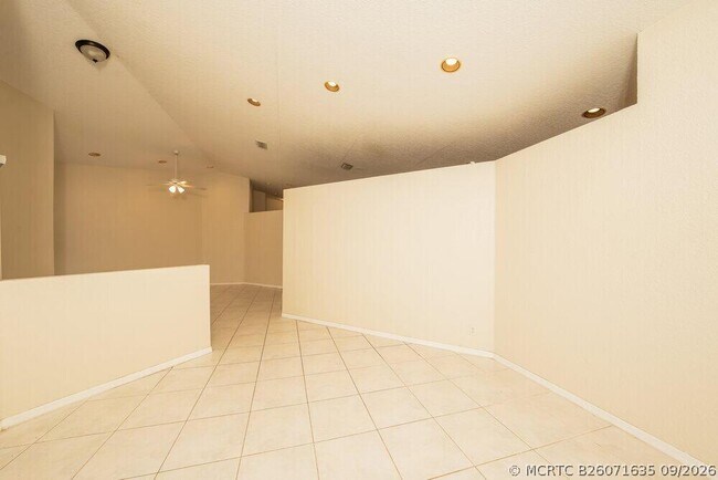 Building Photo - 11034 Harbour Springs Cir