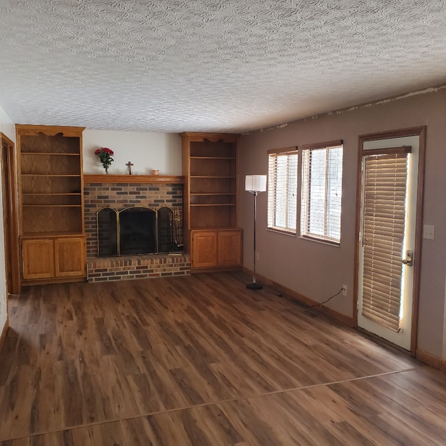 Foto del edificio - 315 High Meadows Village Dr