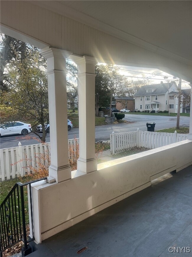 Building Photo - 1205 Madison St