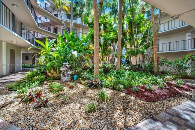 Building Photo - 8400 SW 133rd Avenue Rd