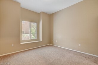 Building Photo - 8985 S Durango Dr