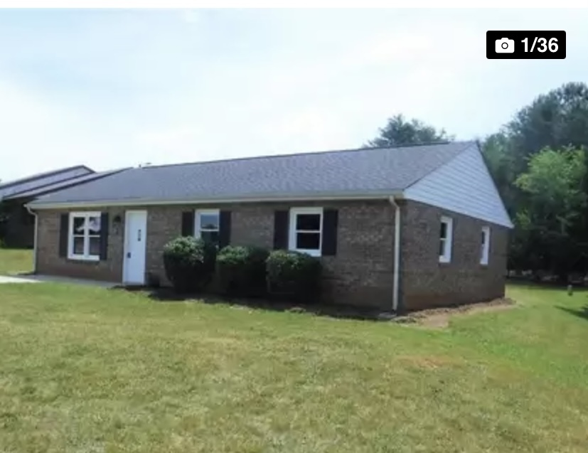 Primary Photo - 152 Tiney Rd