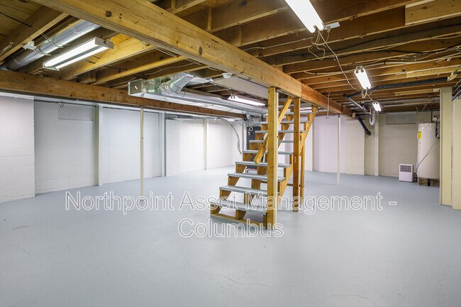 Foto del edificio - 6401 Wheeler Rd