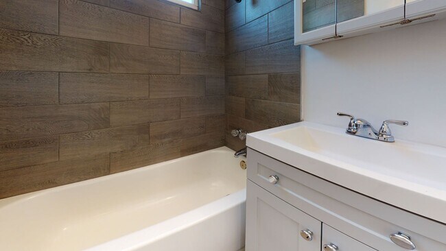 Interior Photo - 6587 Cervantes Rd