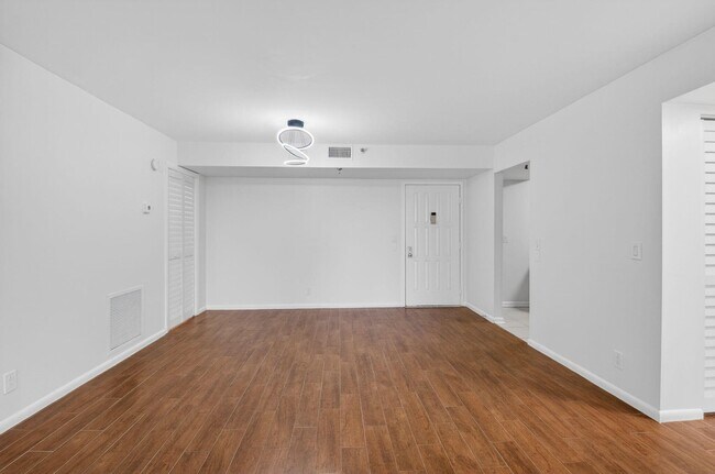 Foto del edificio - 5260 NW 2nd Ave