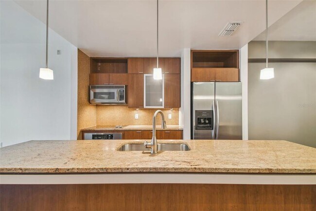 Foto del edificio - 111 N 12th St