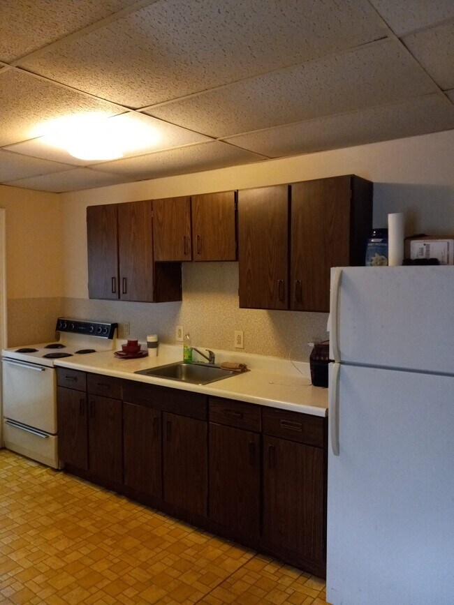 41 Cortland St Unit C, Norwich, NY 13815 Apartments in Norwich, NY