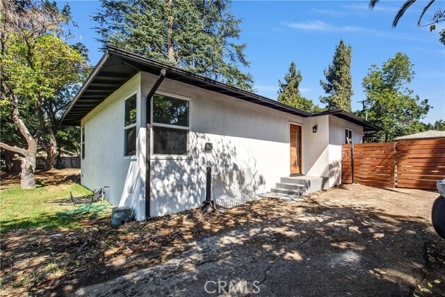 Building Photo - 207 W Arrow Hwy