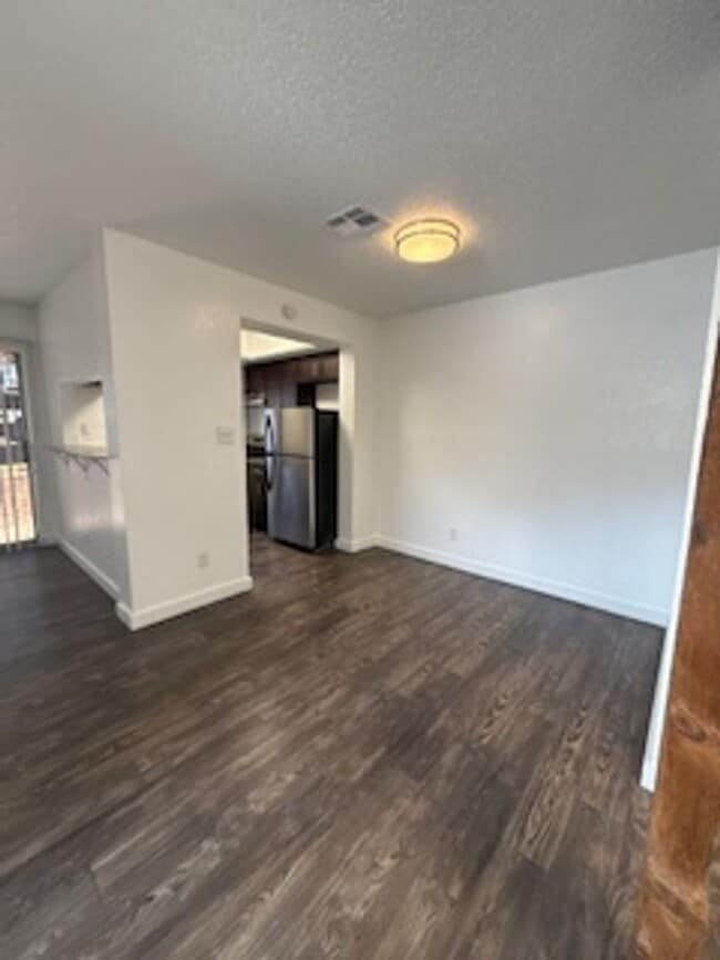 Interior Photo - Townhollow Apartments