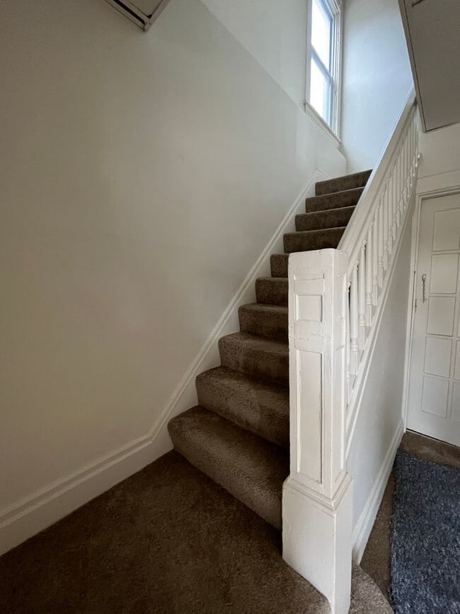 Building Photo - beec1307