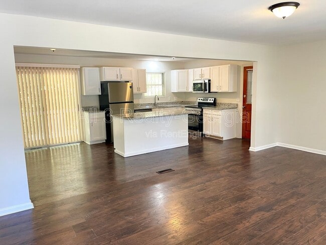 Foto del edificio - 5435 Winstead Ct SW