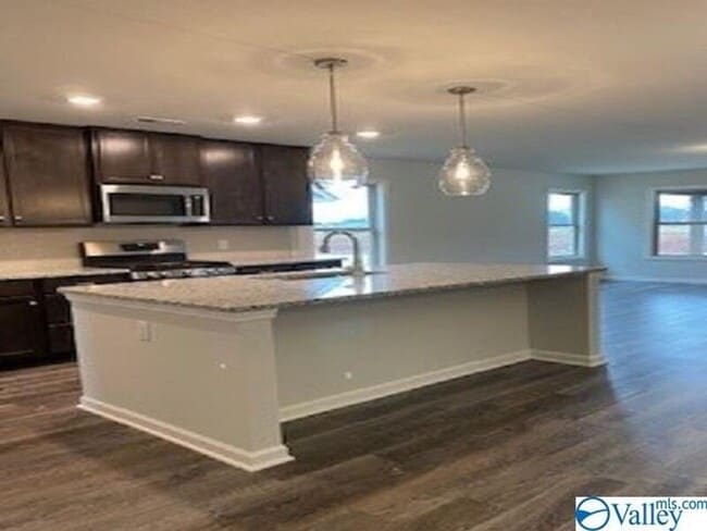 Building Photo - 152 Sublett Dr