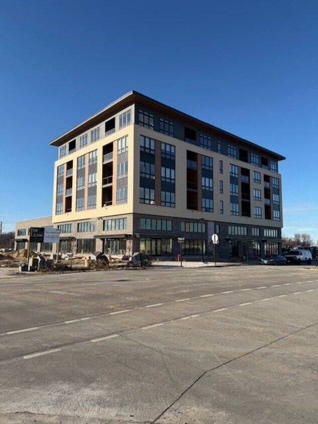 Foto del edificio - War Eagle Apartments