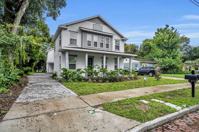 Downtown Townhome - Downtown Townhome
