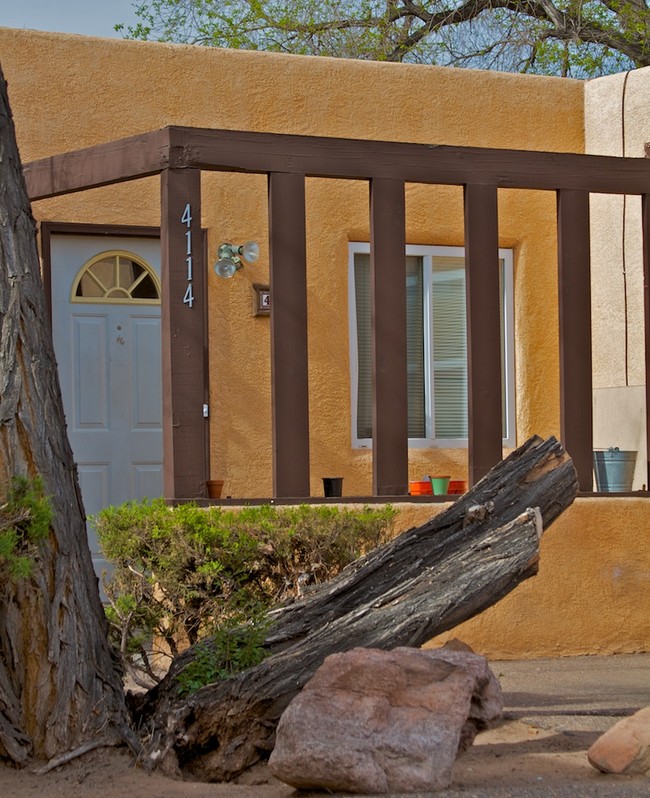 Casita - Plaza Del Sol Apartments