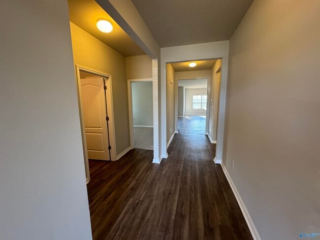 Foto del edificio - 30000 Abbeywood Ln