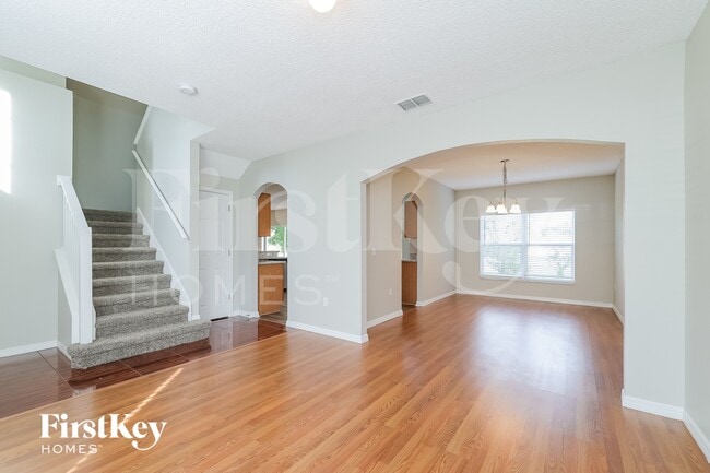 Building Photo - 912 Cumbran Ln