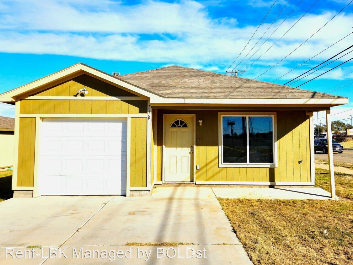 Primary Photo - 3 br, 2 bath House - 1519 E 7th Street
