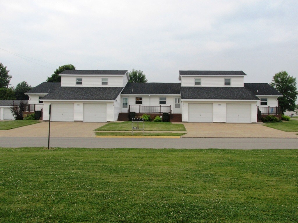 Foto principal - 810 Dilenbeck Dr