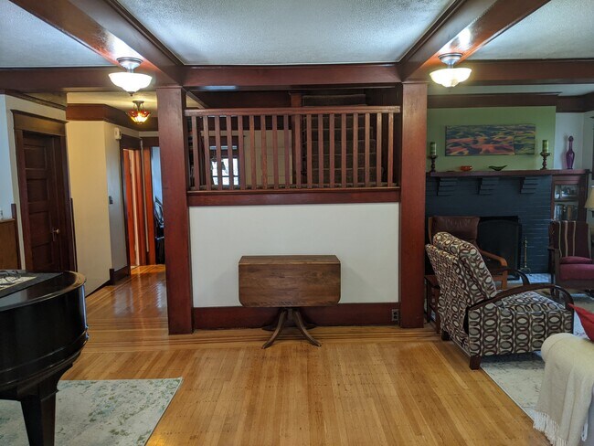 Front Room - 1016 W 12th Ave