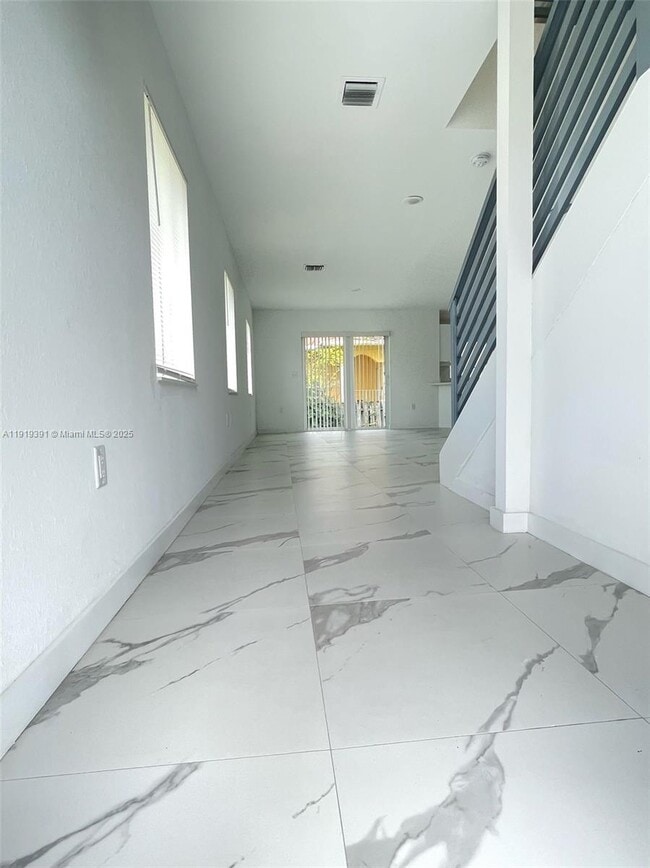 Foto del edificio - 116 NW 10th St