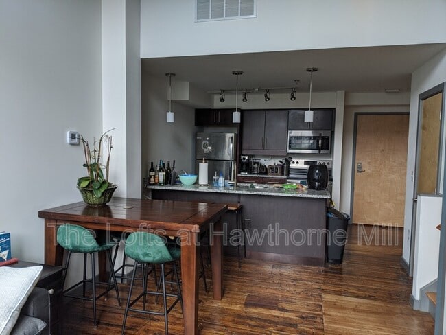 Interior Photo - The Lofts at Hawthorne Mill