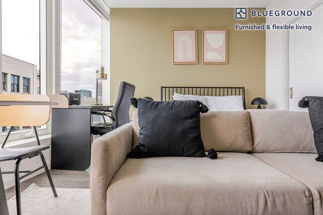 Foto del edificio - 1000 S Michigan Ave