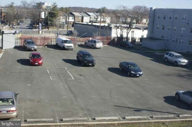 Foto del edificio - 3868 9th St SE