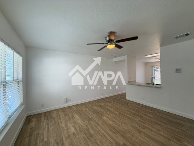 Building Photo - 10135 Ranger Canyon
