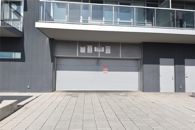 Photo du bâtiment - 2081 Fairview St