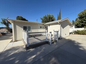 Building Photo - 25461 Cole St