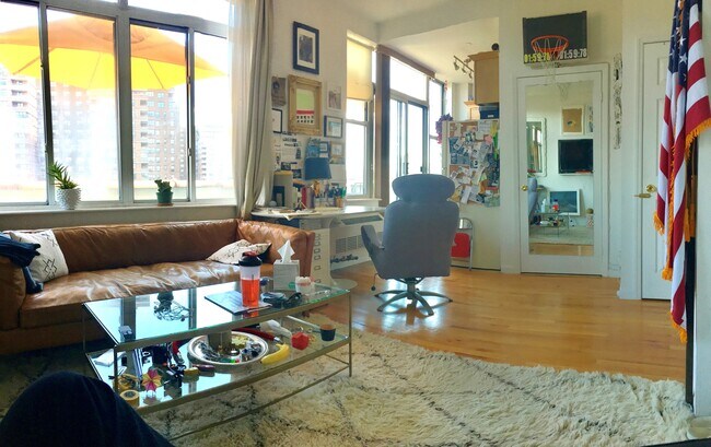 Foto del edificio - LOVING THE LOWER EAST SIDE