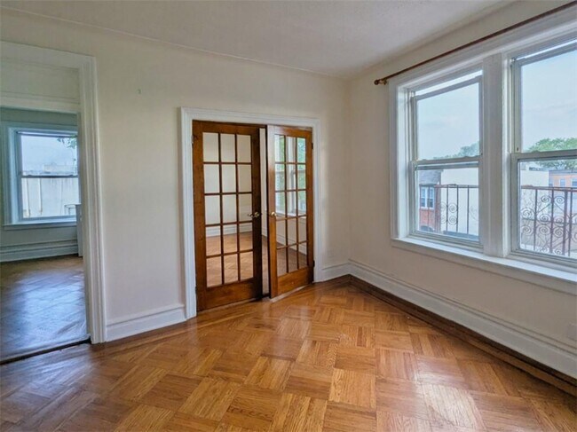 Foto del edificio - 1805 67th St