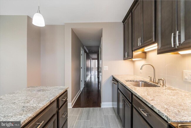 Foto del edificio - 2846 N Calvert St