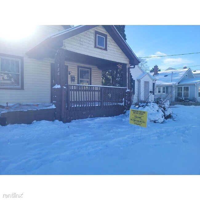 Building Photo - 2 br, 1 bath House - 726 E Maywood Ave
