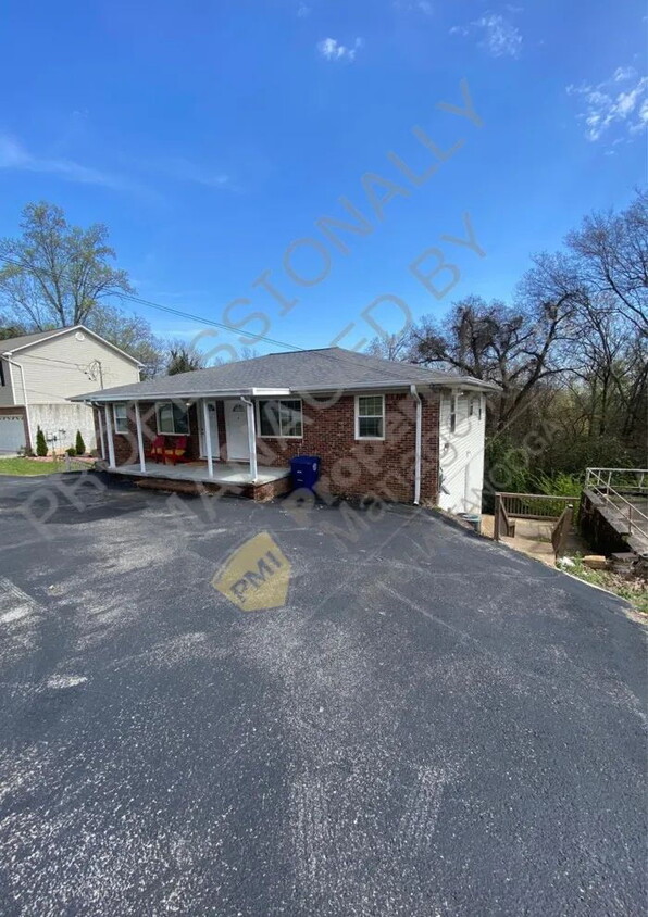 2 Bed, 2 Bath *GET HALF OFF YOUR FIRST MO... - 2 Bed, 2 Bath  *GET HALF OFF YOUR FIRST MO...