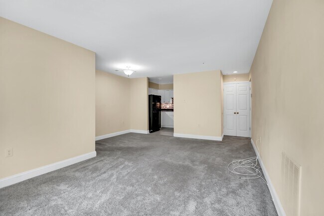 Foto del edificio - 8883 Rusland Ct