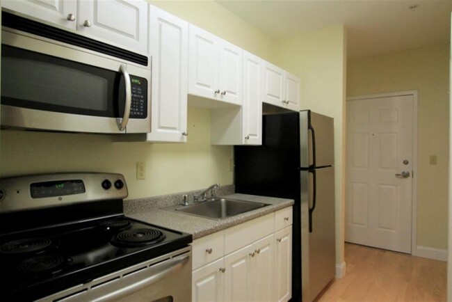Foto del edificio - 19 Brookline St