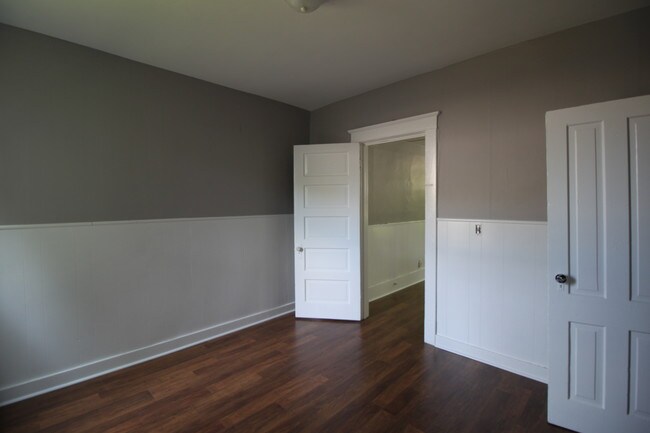 Building Photo - 1522 Liberty - 1 First Floor