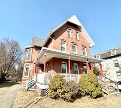 Building Photo - 21 Day Ave