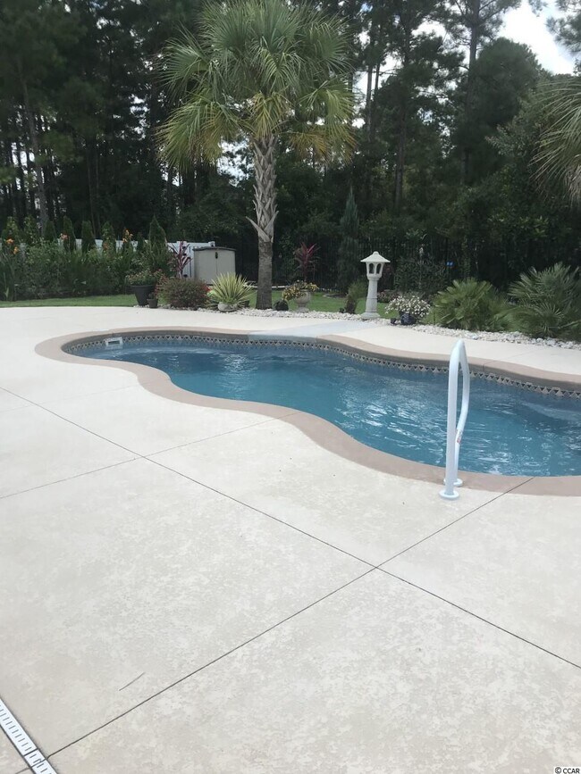 Building Photo - 2372 Covington Dr