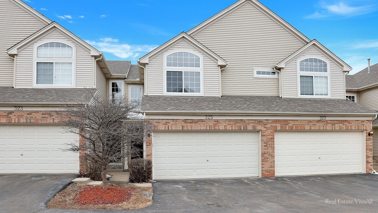 Primary Photo - 325 N Patriot Dr