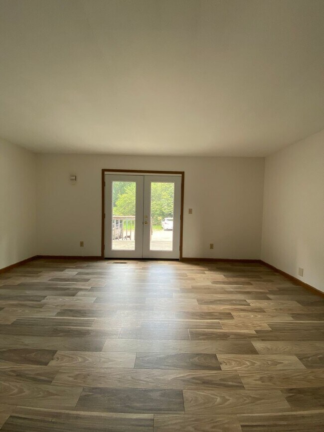 Foto del edificio - 817 W Wilden Ave