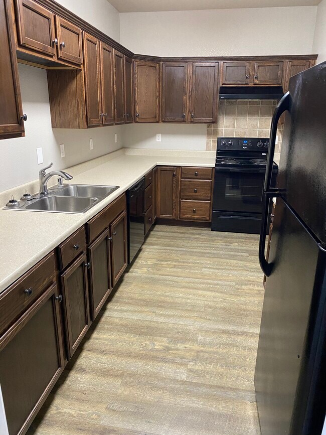 Kitchen - 2352 Ascot Downs