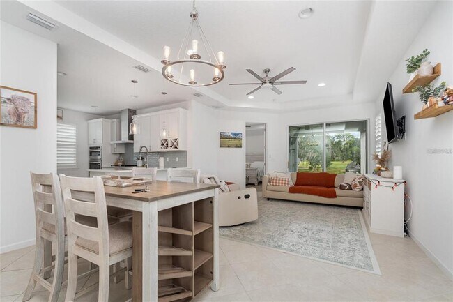 Building Photo - 1155 Victoria Hills Dr N