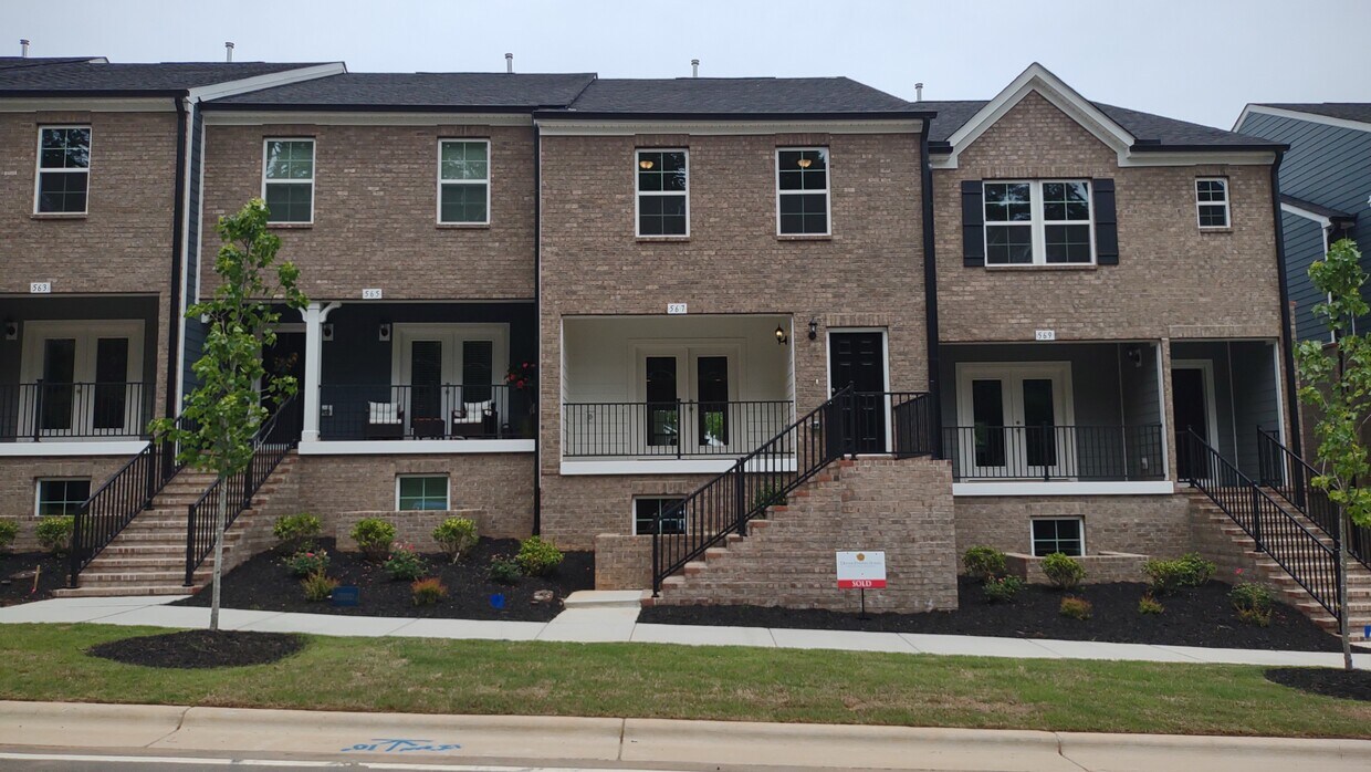 Primary Photo - 567 Forestville Rd